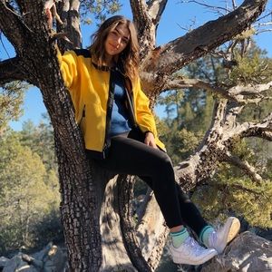 Meet your Posher, Alyssa